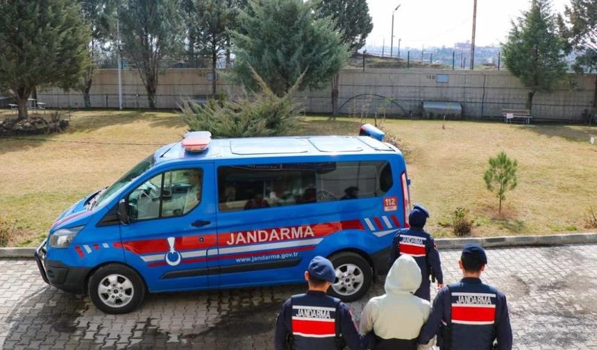 Bingöl’de 13 yıldır firari olan şahıs köy evinde yakalandı