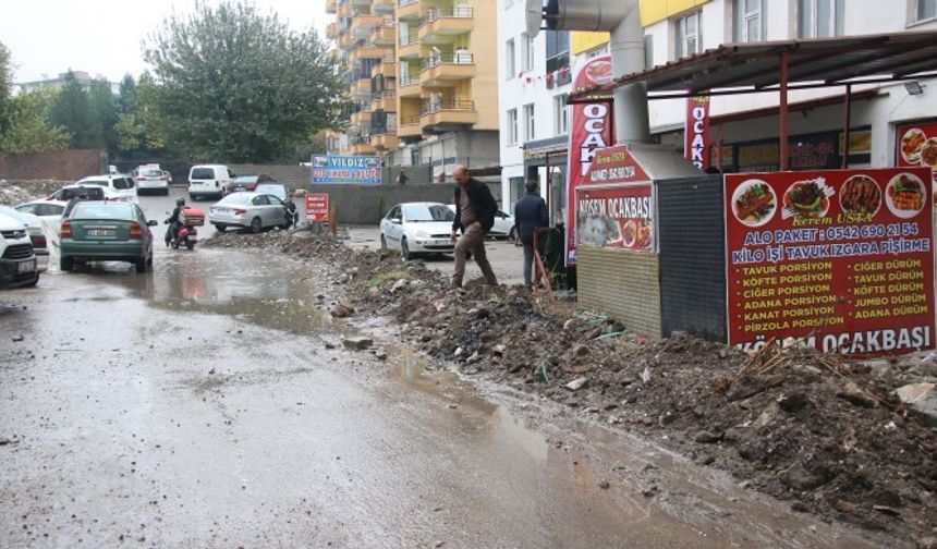 Silvan'da su baskınlarına karşı topraklı önlem!