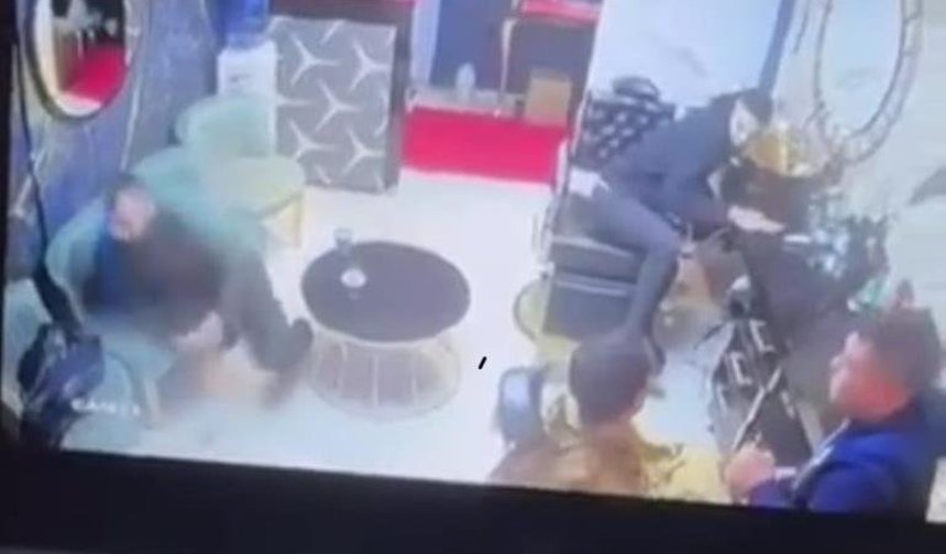 Berber dükkanında müşteriye kurşun