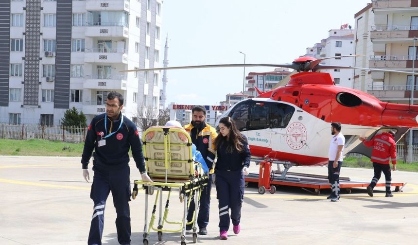 Diyarbakır’da kriz geçiren hasta için helikopter havalandı