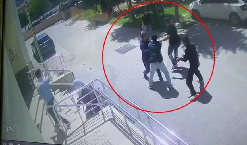 Diyarbakır’daki bıçaklama olayı kamerada