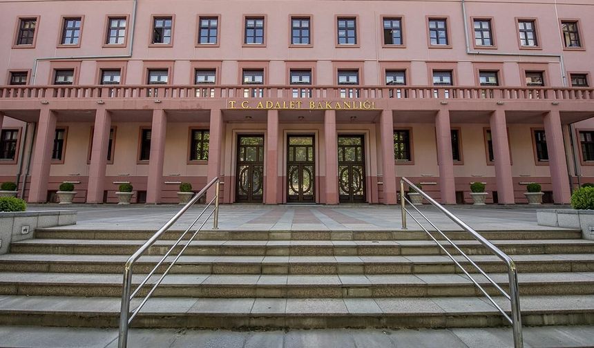 Adalet Bakanlığı 15 bin personel alımı sonuçları açıklandı mı, ne zaman açıklanacak? İKM, zabıt katibi ve mübaşir