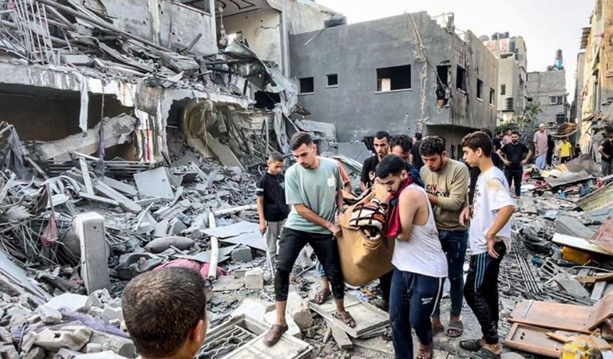 Gazze'de can kaybı 38 bin 713'e yükseldi