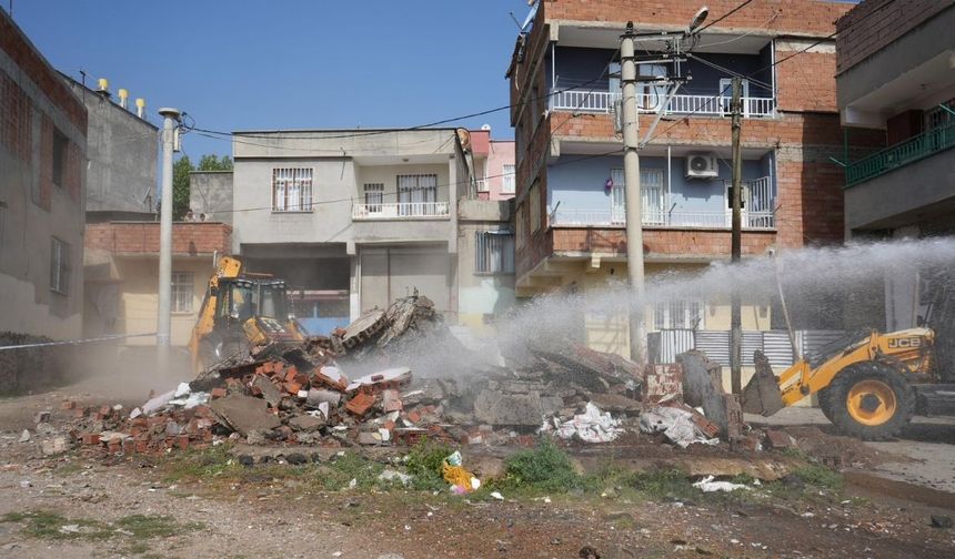 Diyarbakır’daki belediyeden o yapılar için karar