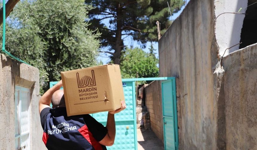 Mardin’de ihtiyaç sahiplerine gıda yardımı