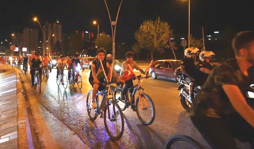 Pedallar Gazze için döndü