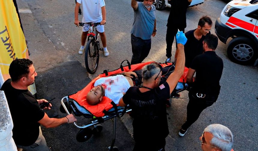 Saplantılı aşık elinde silahla polise ecel terleri döktürdü: Kendini vurdu