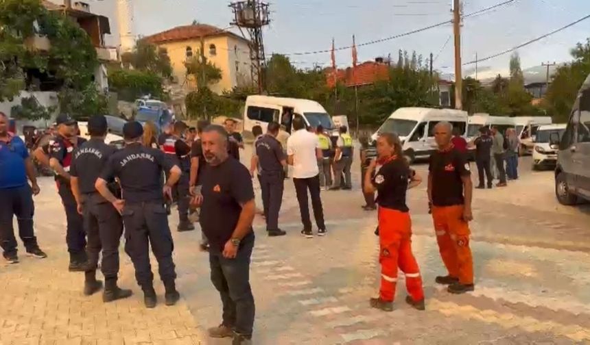 Yangın nedeniyle Muğla’da mahalle tahliye ediliyor