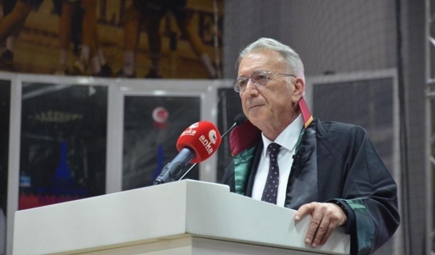 İzmir Baro Başkanlığına yeniden seçilen Sefa Yılmaz: Nefret dili asla kullanılmayacak