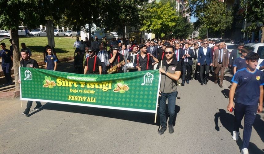 Kabuklu fıstıkta 3’üncü sırada; Siirt’te fıstık festivali başladı