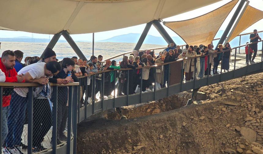 Göbeklitepe’ye ziyaretçi akını