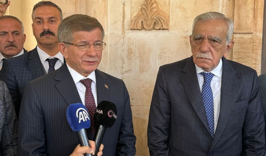 Mardin'de, Davutoğlu ile Ahmet Türk’ün kayyum buluşması