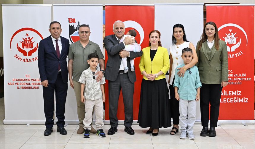 Diyarbakır Valiliği’nde yürek ısıtan buluşma