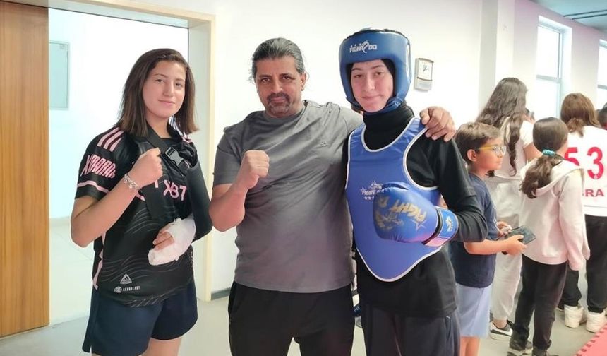 Elazığlı sporcular madalyaları topladı