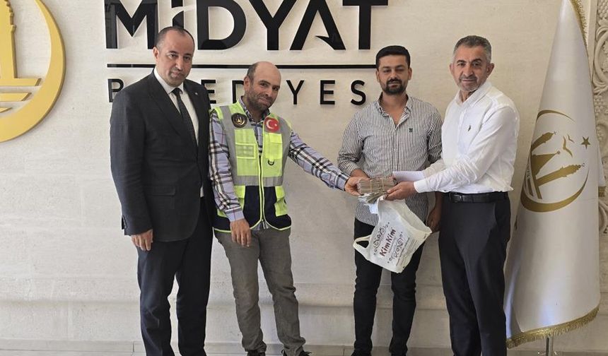 Mardin’li Temizlik görevlisinden örnek davranış