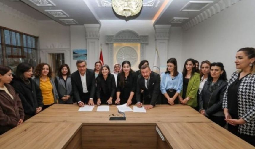 Van'daki o protokol, kayyum tarafından feshedildi