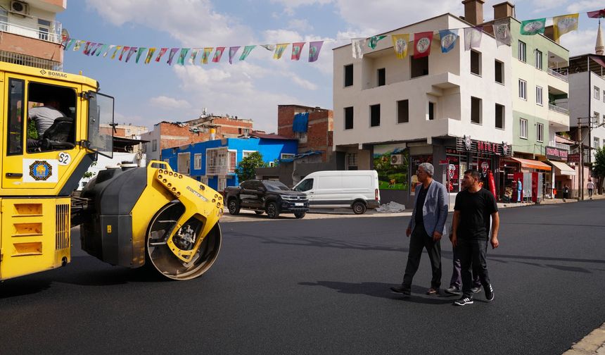 Diyarbakır Bağlar’da yolların çehresi değişiyor
