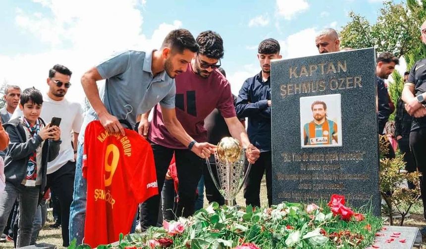 Amedspor Teknik Direktörü Altıparmak, Şeyhmus Özer’in kabrini ziyaret edecek