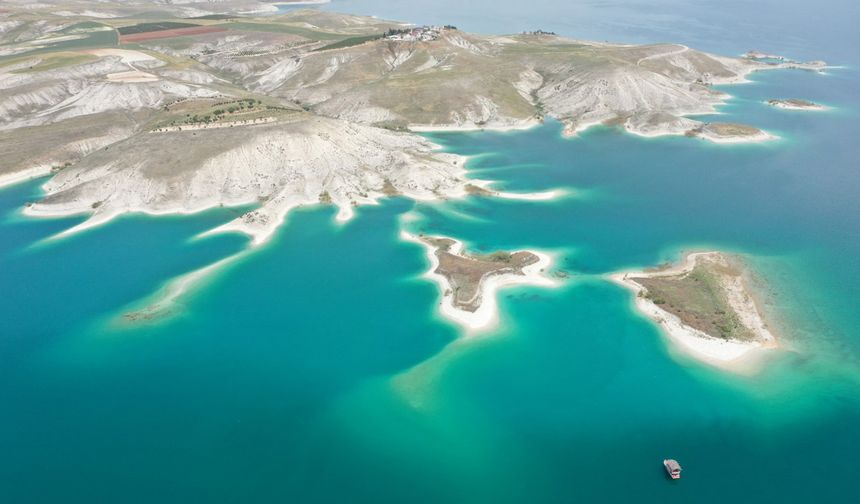 Adıyaman'da Maldivleri aratmayan adacıklar