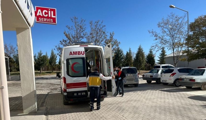 Adıyaman’da eski muhtarın evine silahlı saldırı: 2 yaralı