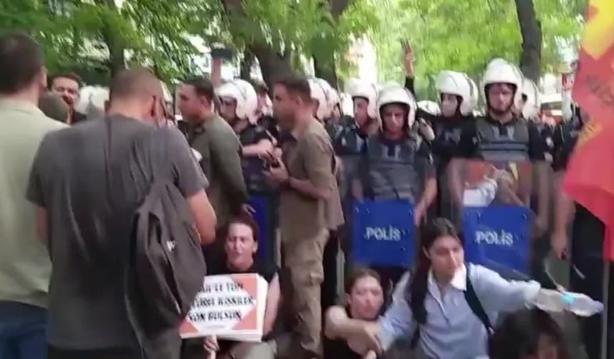 Filistin'e destek eylemine polis müdahale etti: 6 gözaltı
