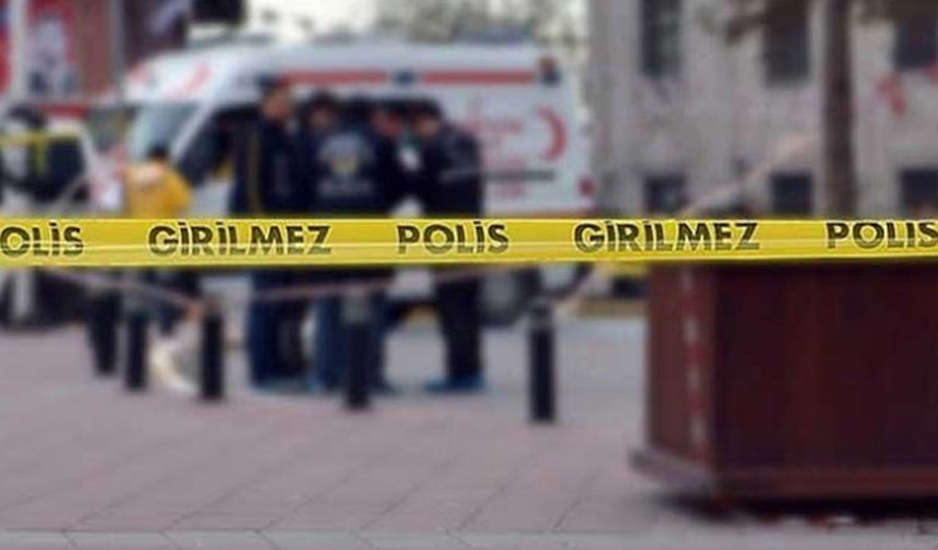 Bahçede otururken kurşun yağmuruna tutuldular: 2 yaralı