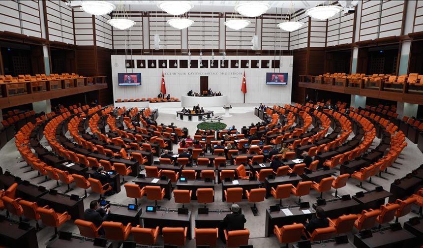 TBMM Başkanlık Divanı ve komisyon üyeleri belirlendi