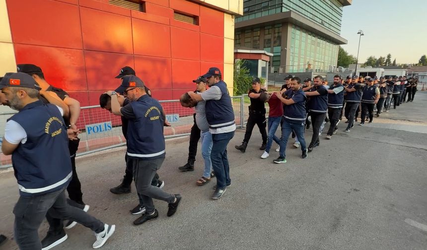 20 işyerinin kurşunlanması olayı: 15 kişi adliyede