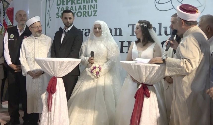 Adıyaman’da 100 depremzede çiftin nikahı kıyıldı