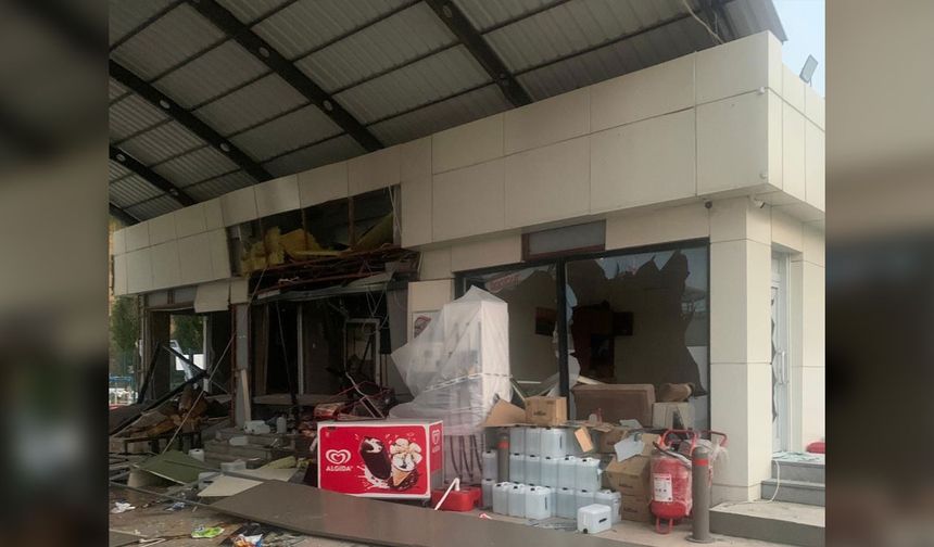 Van’da patlama, ortalık savaş alanına döndü