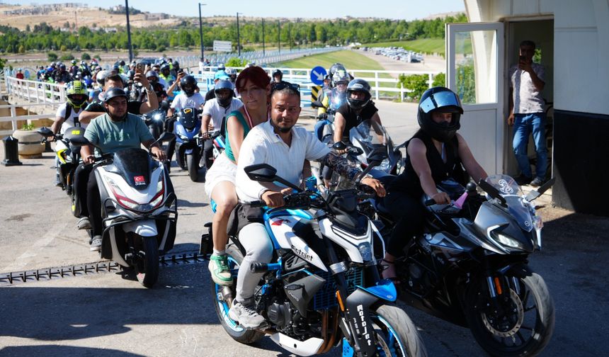 Motosiklet tutkunları Gaziantep'te buluştu