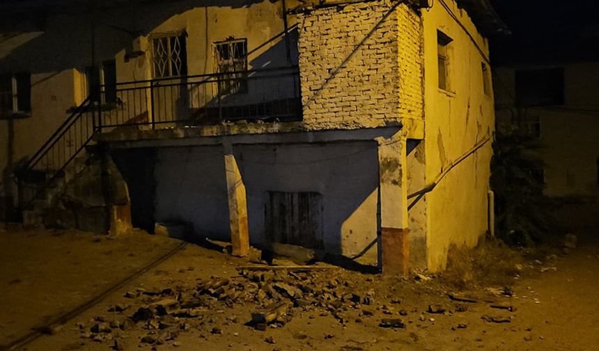 Balıkesir’de depremden sonra sevindiren haber