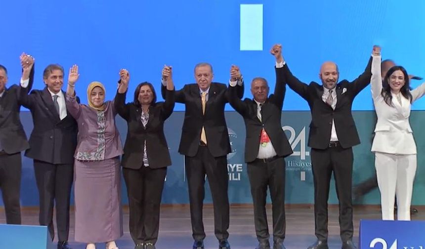 CHP’li Çerçioğlu, AK Parti’ye katıldı
