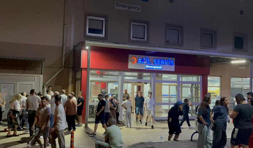 Fabrikada toplu zehirlenme: 50 işçi hastaneye kaldırıldı