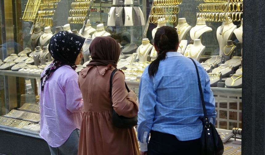 Altına fındık freni! Kuyumcular alarmda
