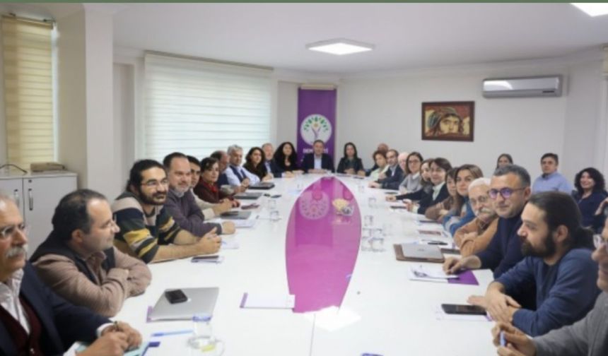 10 saat süren DEM Parti MYK toplantısı sona erdi