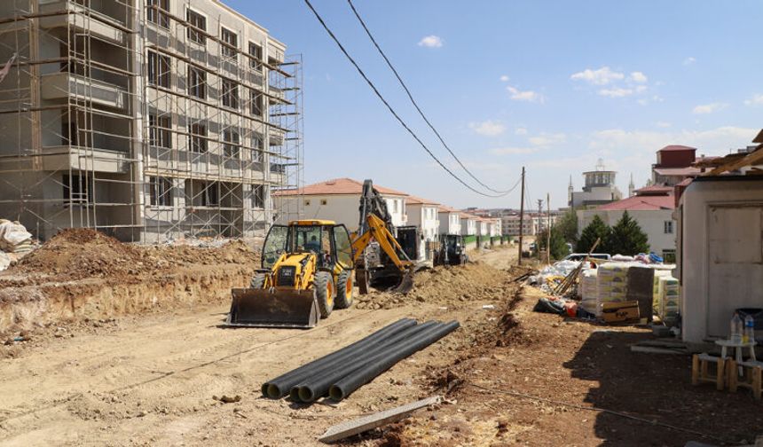 Diyarbakır’da Ergani’de 350 metelik hat, okula nefes aldırdı