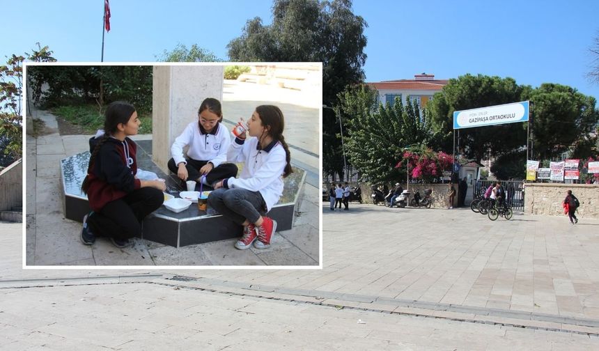 Bu okulda ücretli yemek yemeyenler dışarı atılıyor: Sokakta yiyorlar!