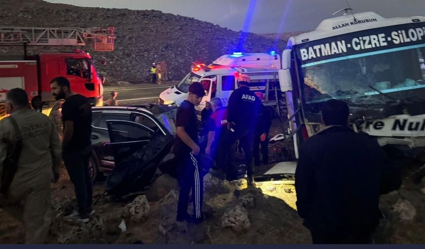 İdil ile Cizre arasında yolcu otobüsü kaza yaptı: 1'i ağır 4 yaralı