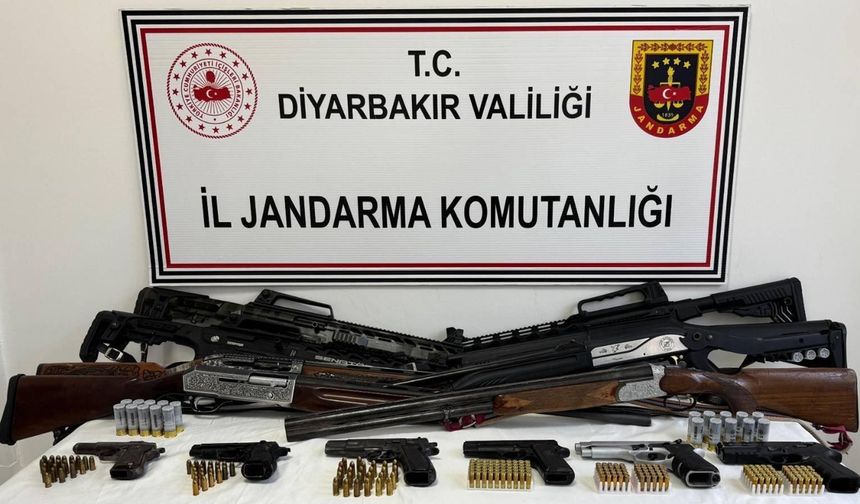 Diyarbakır'da cephanelik ele geçirildi