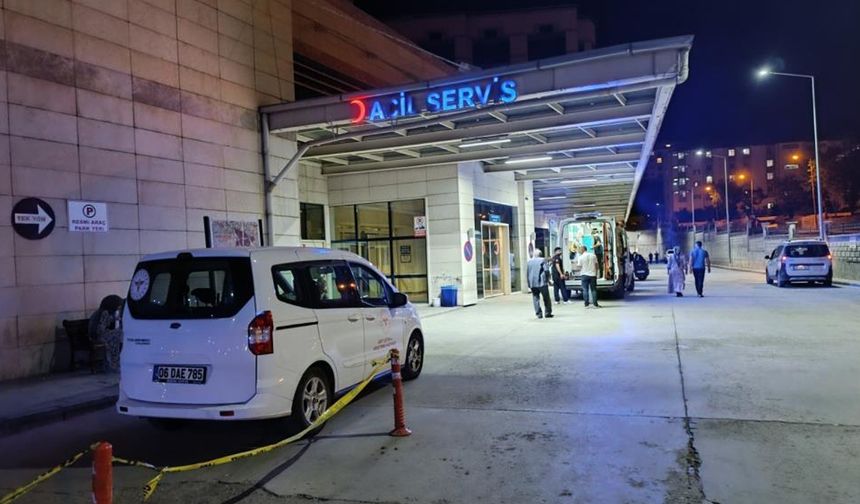 Freni boşalan kamyon kaza yaptı: 5 yaralı