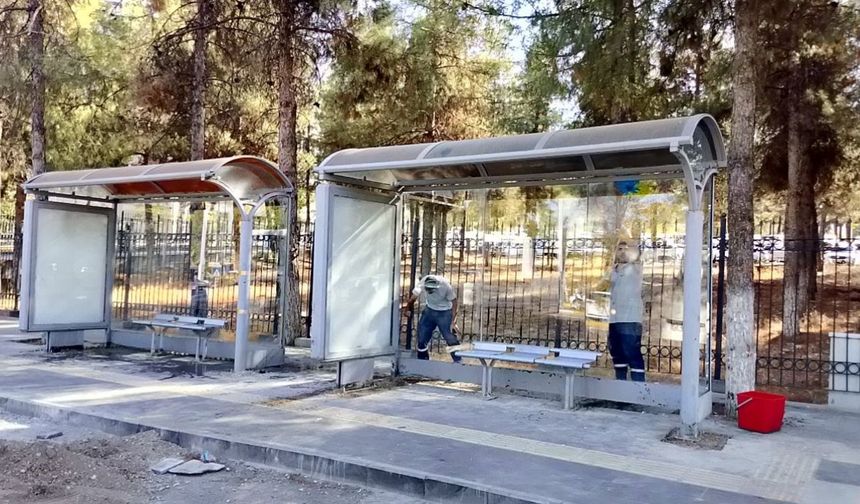 Diyarbakır’da üniversite kampüsüne yeni kapalı duraklar yapıldı