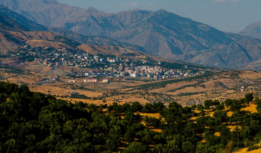 Diyarbakır’daki Bu Yer Türkiye’nin Gizli Zaman Tüneli: Yontma Taş Devri’nden Günümüze Işık Tutan İlçe!