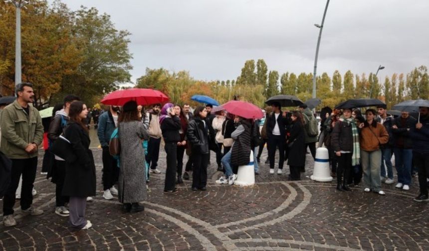 Öğrencilerin Rojin Kabaiş eylemi 10’uncu gününde
