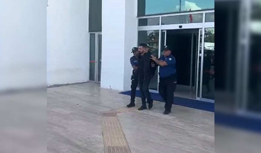 Yol verme kavgasında aracından inip kurşun yağdırdı