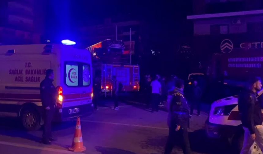 7 katlı binada yangın çıktı: 2 kişi hayatını kaybetti