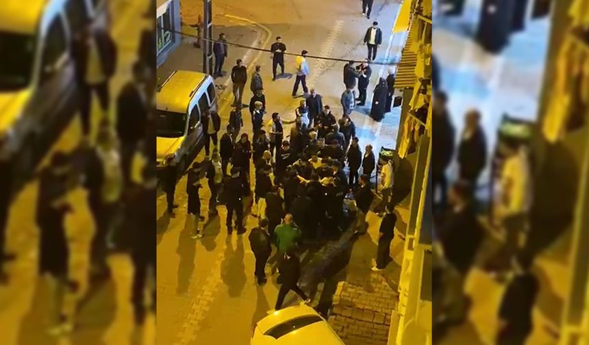 Düğünde önce halay çektiler daha sonra tekme tokat kavga ettiler