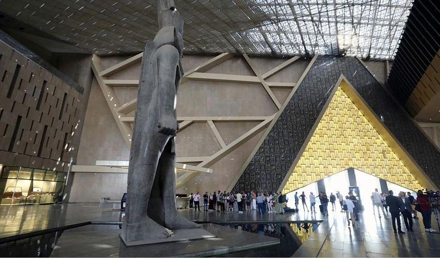 Firavun Tutankhamun’un sergileneceği dünyanın en büyük müzesi açılıyor