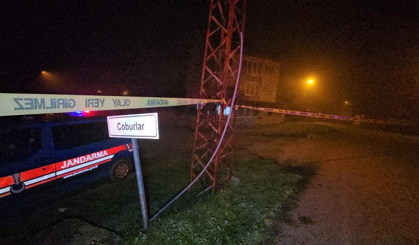 Eski polis köy kahvesinde dehşet saçtı: 2 ölü, 2 yaralı