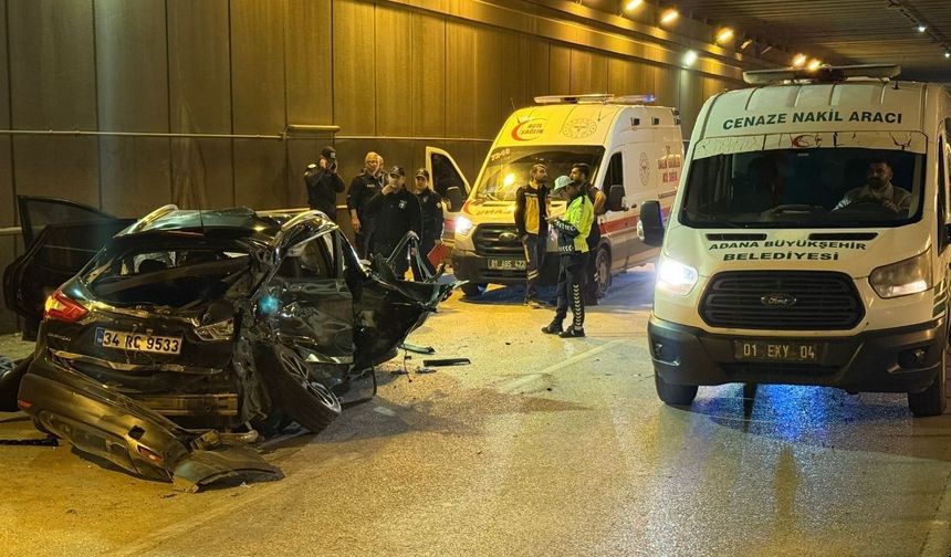 Cip ile panelvanın çarpıştığı korkunç kazada 2 ölü, 1 yaralı